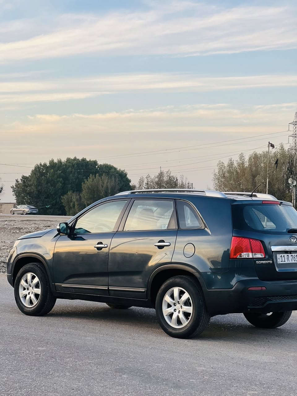سلام عليكم سورنتو2014كير ومحرك وحداديه كفاله تخم تاير جديد مال جناي جاهزه الاخير محرك6سلندر  دوش المرغوب 7راكب 3قطع تبريد سنويه ال2030رقم بغداد انكليزي بيها3قطع صبغ فقط السياره كلش جديده 
السعر134وبيها مجال بيع سريع
الاتصال***********
مامتواجد بلخاص 👆👆
مواصفات السياره 
تحكم استرين 
شاشه 
كامره 
كشنات جلد 
تبريد 3قطع 
7راكب 
اشاير بلمري
