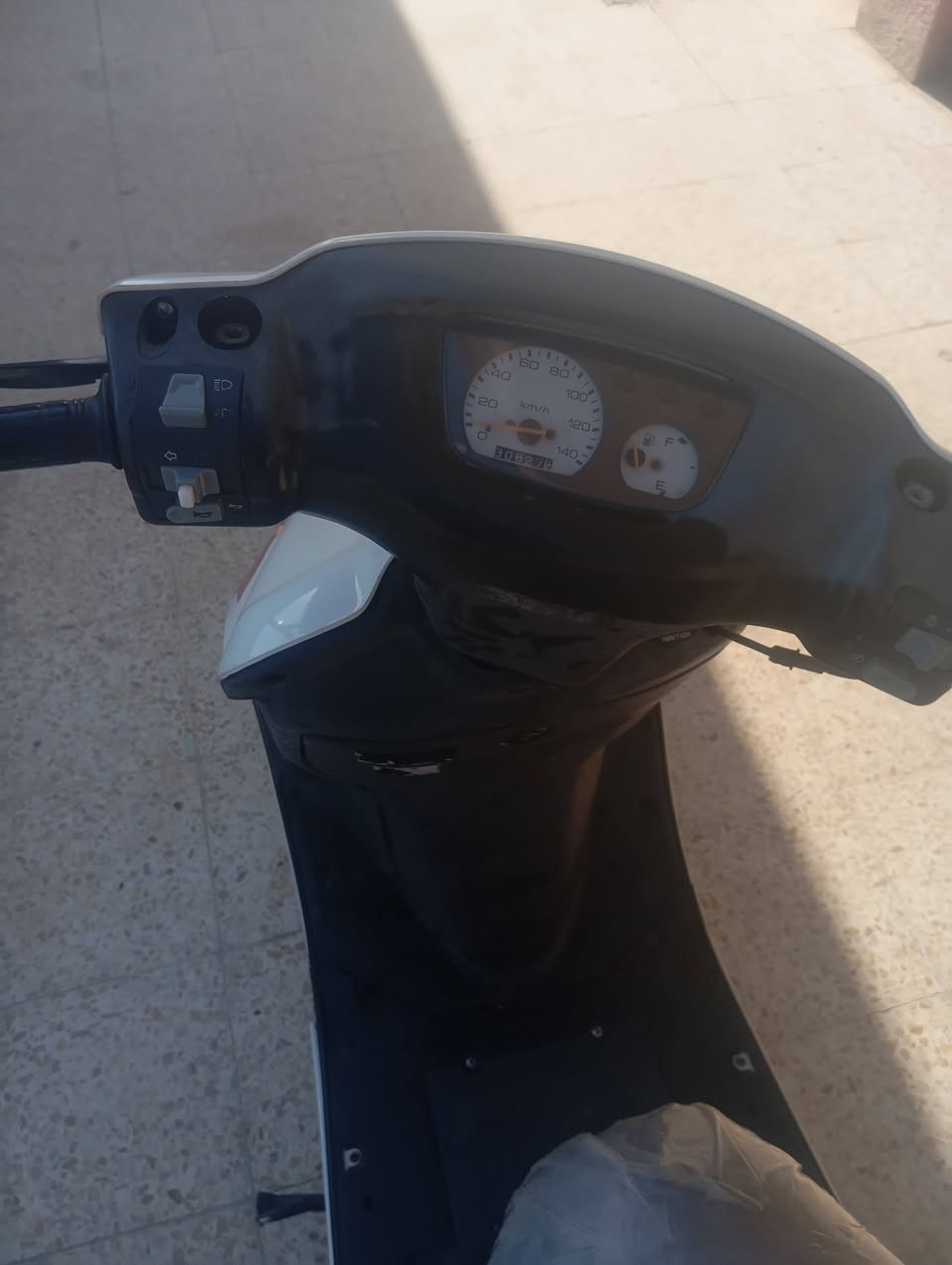 السلام عليكم اخوان فراشه للبيع بس كور مفتوح مكينه مابيها شي الدراجه كلش حلوه ونظيفه مكاني حله مركز مدينة السعر 450 وبيها مجال قليل ***********
