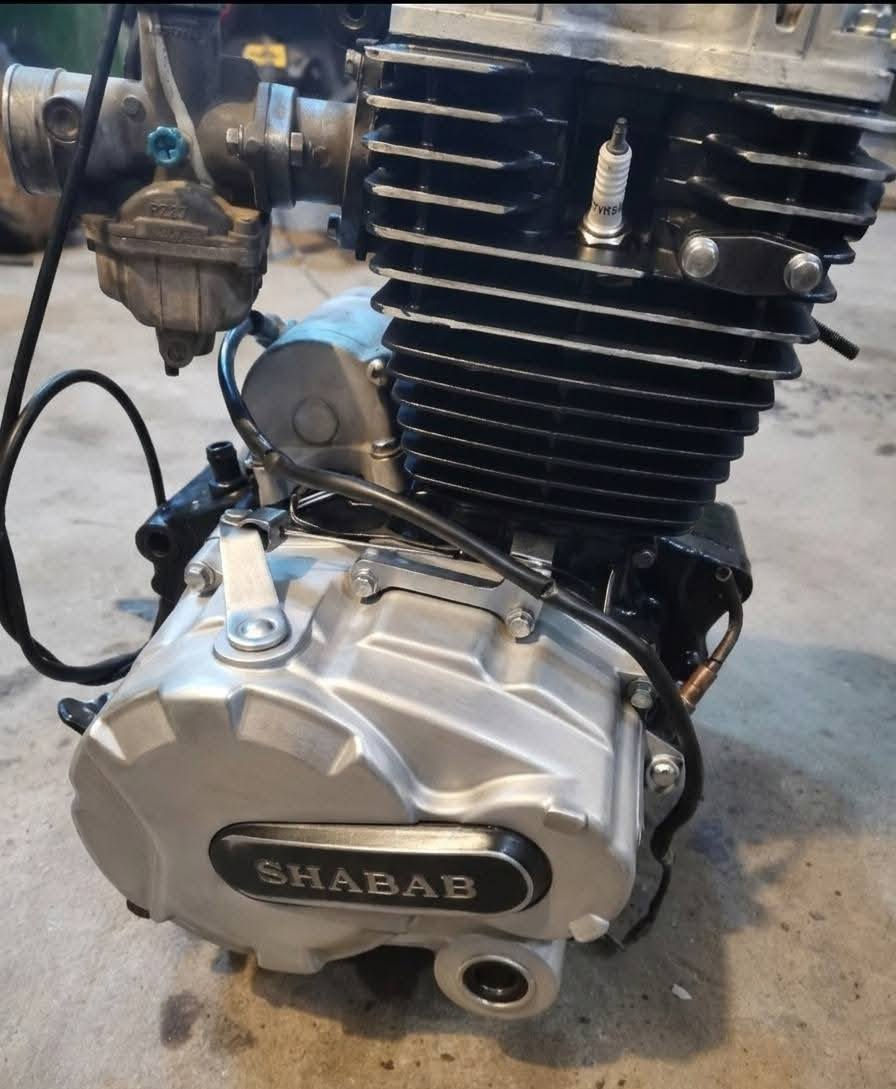 محرك  شباب 150  مفتوح شرط الشغل 
 تاخذ وتفحص بيه اشكال يرجع
مفحوص وكامل  اخذ وشد
السعر 75 قفل 
الهوير شلهه الحجاج  

***********
