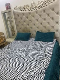 غرفة تركية • نضيفه • ضخمة