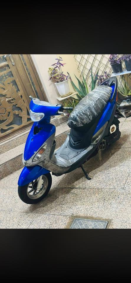 سلام عليكم دراجه ماكس منغولي دراجه خير من الله مكاني ديالي بعقوبه البيع او مروس بوليس السعر 450وبيه مجال حك الجيه هاذه رقمي ***********
