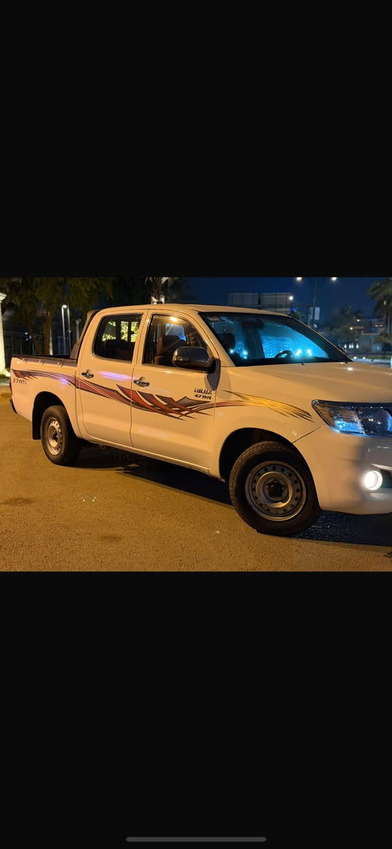 سلام عليكم
بيكم فاونزه ٢٠١٤
السياره نضيفه وخير من الله
بيها مكنات بارد وصبغ بل بنيد على كد شبر 
ماشيه ٤٦٠كيلو 
تبريد مكينه كير مكفولات برغي واحد ممفتوح بيها 
مكان السياره بغداد 
رقم التليفون ***********
