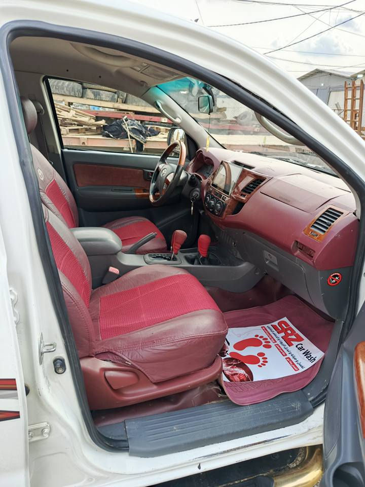 مرزيية 2013 گيرتؤماتيك
سةنةوى نوئيةتا28سةيارةكة
سبوغ عامة بةلام زؤرلةسةرخؤية توندوتؤلة گيرومةكينةوشانسيوتحويلوغرامةبةشةرت شوين هةوليرگوندى گزنة*********** أربيل, العراق
