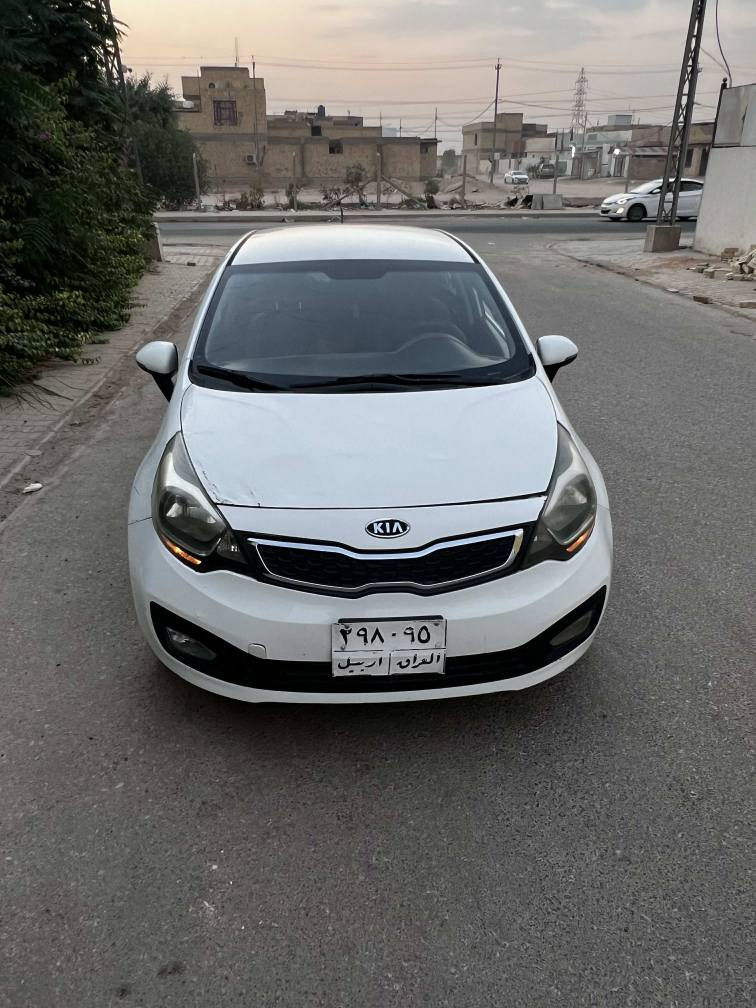 كيا ريو مديل 13 مكفول من صبغ وتبديل وضربه بيه بارد فقط مكانين  تريد تحويل وكاله موجود شركه هادار لاستفسار 
*********** النجف, العراق
