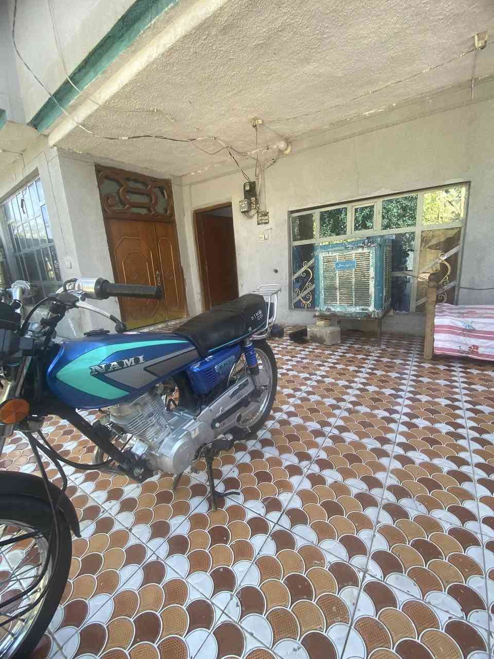 سلام عليكم نامه متياز للبيع أو مراوس درجه حلوه وكاعده متصرف عليها ربع  مكاني ديالى بعقوبه ***********
