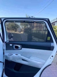 للبيع فقط سورنتو موديل 2024 ماشية 18000 k مكفولة السيارة من الصبغ والح...