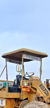 مظله للبيع جديده مع البواري 07770102080.  07503488344