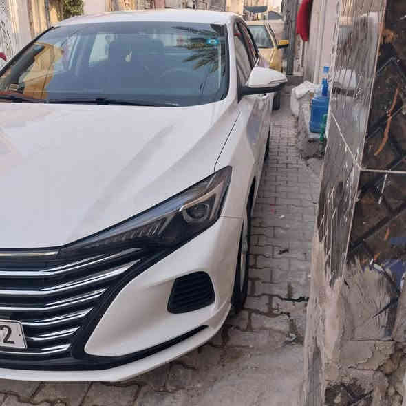 سلام عليكم شانجان ايدو بلس موديل 2023  السيارة ماشية 53 الف السيارة بيهه طخه بقبغ الجنطه والدعامية الخلفية وبيهه شخط بل باب بس ممسويهه السعر 127 وبيهه مجال بسيط مكان السيارة بغداد الحرية للاتصال ***********
