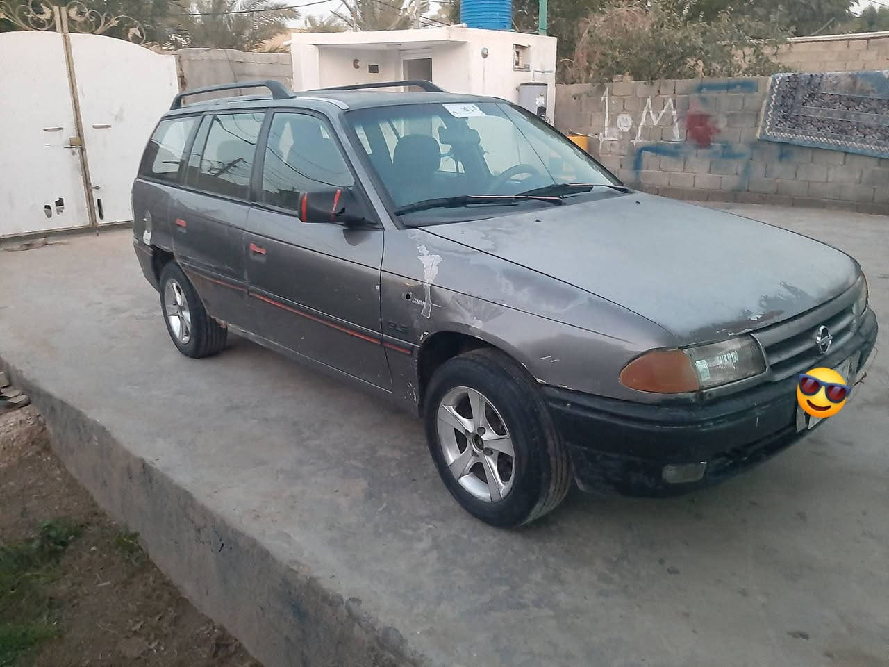 اوبل استره ستيشن رقم بغداد اسنويه مشروع وطني موديل ٩٣كير عادي محرك ١٦٠٠دوش وارد ياباني تبريد ابلادي مايشتغل صدر جيد  تخم تاير اسياره تحويل مباشر ***********السعر ٣٠
