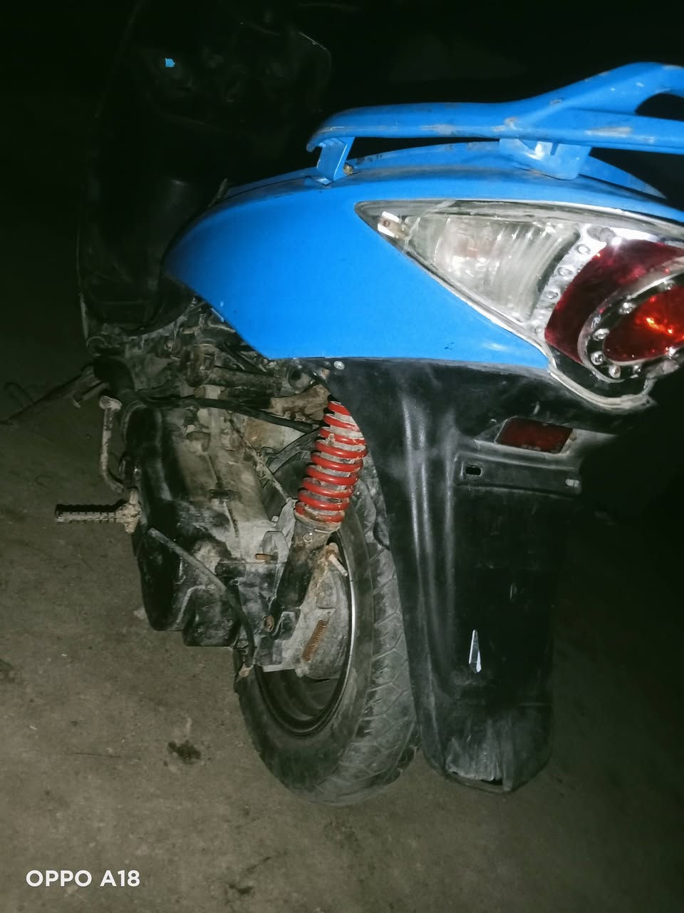 سلام عليكم  كامكو جي فور للبيع شغاله ماعوزهاشي فقط سلف عوزه صجمات كلها شغاله شوفت عينك دراجه مال حاويه ختم واحد كلهاا سعر 150 مكان فضيلة


**إذا كنت صاحب هذا الإعلان وتريد حذفه لأي سبب، رجاءا أرسل رسالة إلى الدعم الفني**