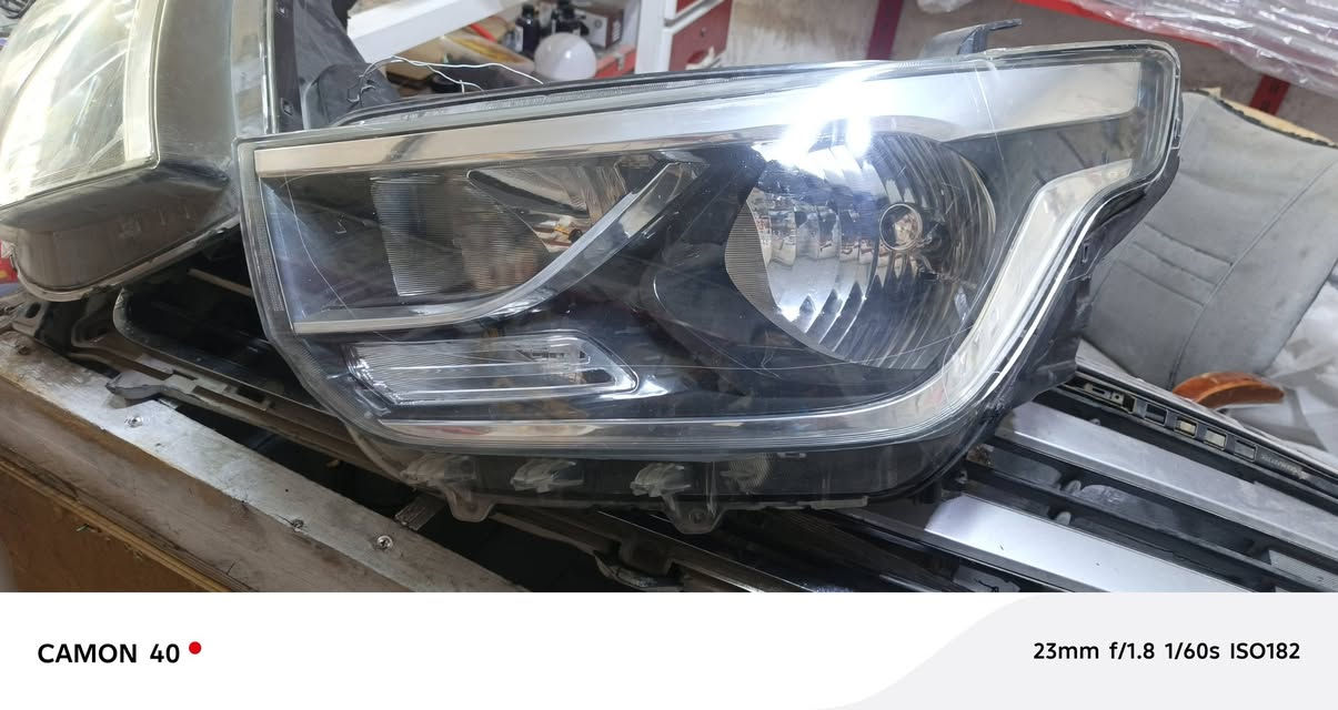 لايتات  الشكل الجديد السعر   ٢٠٠
***********
