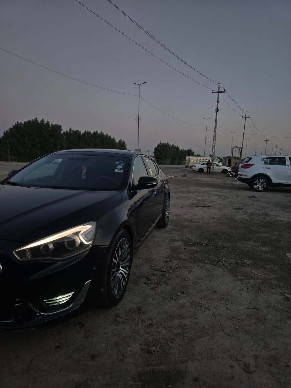 السلام عليكم
للبيع او مرواس بلون ابيض 

 كيا كادينزا خليجي  

الموديل: 2013 رقم اربيل  

وارد خليجي

السيارة فول ١/١ 

المواصفات✅

-بانوراما 

-تشغيل بصمة مع بصمة الابواب الامامية

-نظام ترحيب

-انارة بالمرايات والابواب الامامية

-كاميرا وحساسات خلفية

-بردة خلفية متحركة

-كشنات كهربائية جلد تدفئة وتبريد   

-لوحة تحكم بالكشن الخلفي + تدفئة كشنات

-لد امامي وخلفي

-تحكم كامل بالستيرن

-شفتات ستيرن رياضي بلادي

-نظام ترحيب 

-نظام صوتي infinty

-مري شفط مع الاشاير

-ويل حجم ١٩. 

-مرايات قلاب ويه R

وباقي مواصفات الكادينزا معروفه 

محرك /V6 

السيارة // بيه فقط جاملغ أمامي رش صبغ بدون معجون
السعر / 155
مكان // الديوانية

***********
