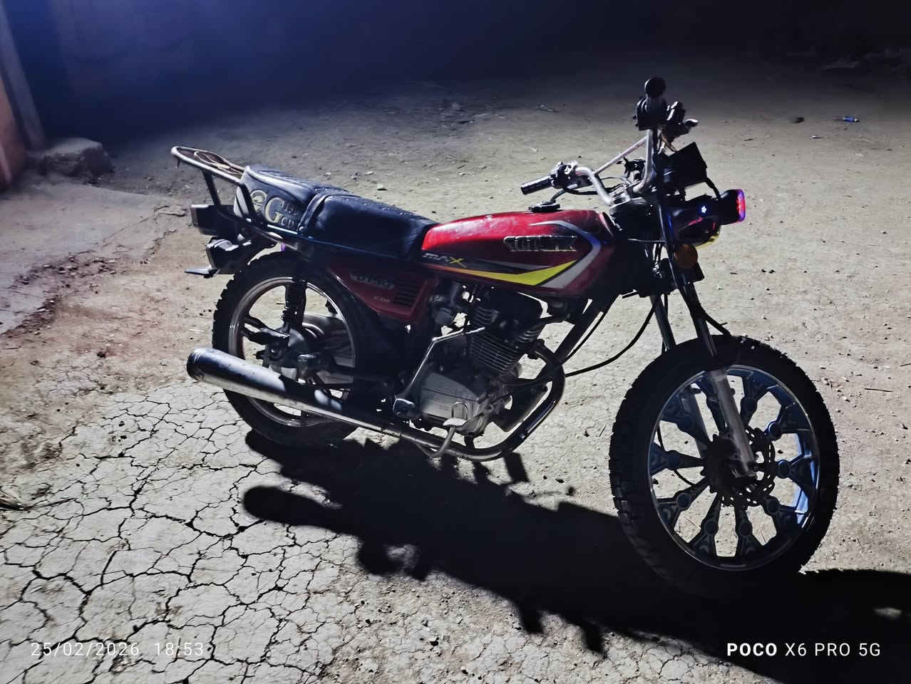 سلام عليكم شباب دراجه سيفان موديل 22السعر خمسميه وخمسين وبيها مجال قليل مكانها المحموديه اوراق اصولي ***********
