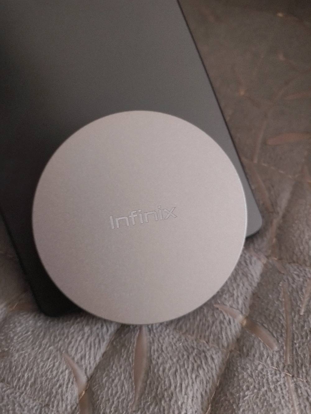 السلام عليكم جهاز Infinite NOTE 50 Pro الذاكرة 256 البطارية 5200 مستخدم صارلة 3 ايام عندي لنضافة 100 وياه شاحن لاسلكي وشاحن واير وسماعة وكفر لسعر 380 بي مجال حك لجية وامانة الله اريد ابيعه لان اني جناي ايفون لشراي يجي واتساب هذا رقمي ***********
مكاني بغداد الشعب حي البساتين
