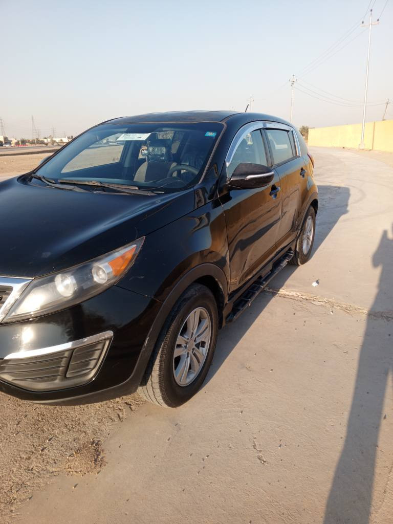 السلام عليكم اخواني الاعزاء من رخصة الادمن المحترمين للبيع كيا سبورتج موديل 2011 رقم انبار انكليزي هزة وسنوية جديد مكينة 2000 دوش سيارة كفالة عامة بدون اي حادث فقط صبغ أثر شخط باب السائق ربع والجاملغ أمامي ربع صبغ باقي السيارة كفالة شواصي وتكم ولغود كفالة بدون ايرباك مكينة كير مكفولات تبريد ثلج منظومة جديدة صدر أمامي خلفي جيد جدا تخم تاير بجم جنطة كبس العنوان بغداد الدورة السعر 112 بيها مجال قليل هاتف 
***********
***********
 اسف على الاطالة بغداد, العراق
