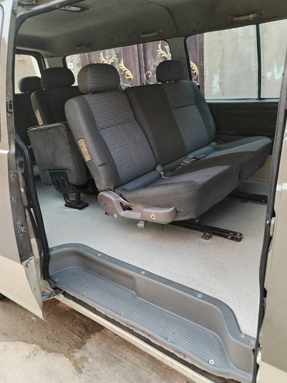 سلام عليكم بريجو موديل 2000 انكليزي للبيع فقط بيع مستعجل رقم ***********
