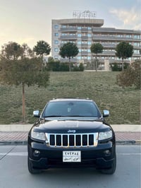 لاريدو ليميتد • ٢٠١٢ • كراسي جلد