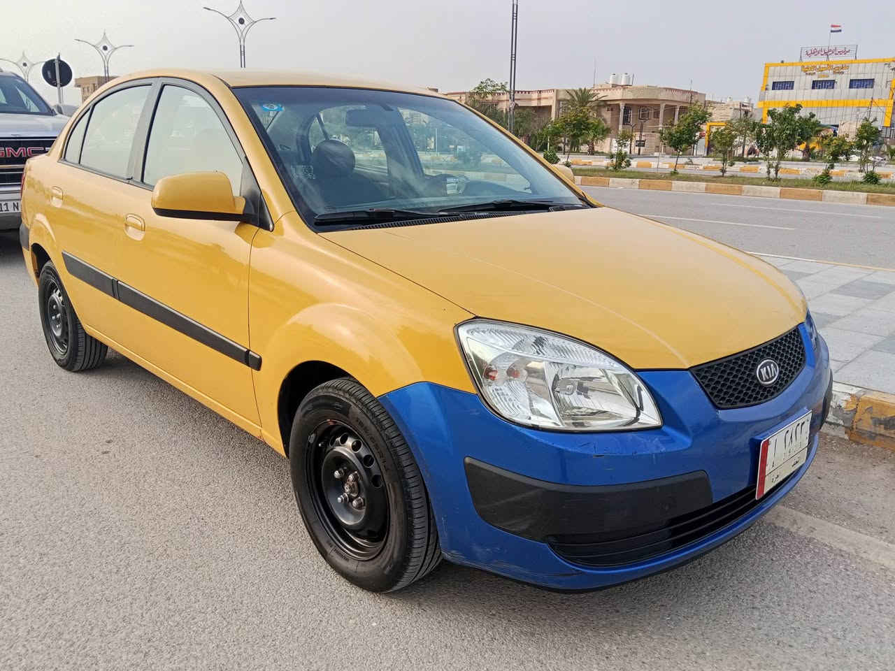 السلام عليكم للبيع كيا ريو 2009 امريكي سيارة مكفوله ما عد البنيد مبدل من أمريكا بدون دواخل سيارة جاهز شواصي مكفوله ما بيهن خياس للتواصل على الرقم ***********
