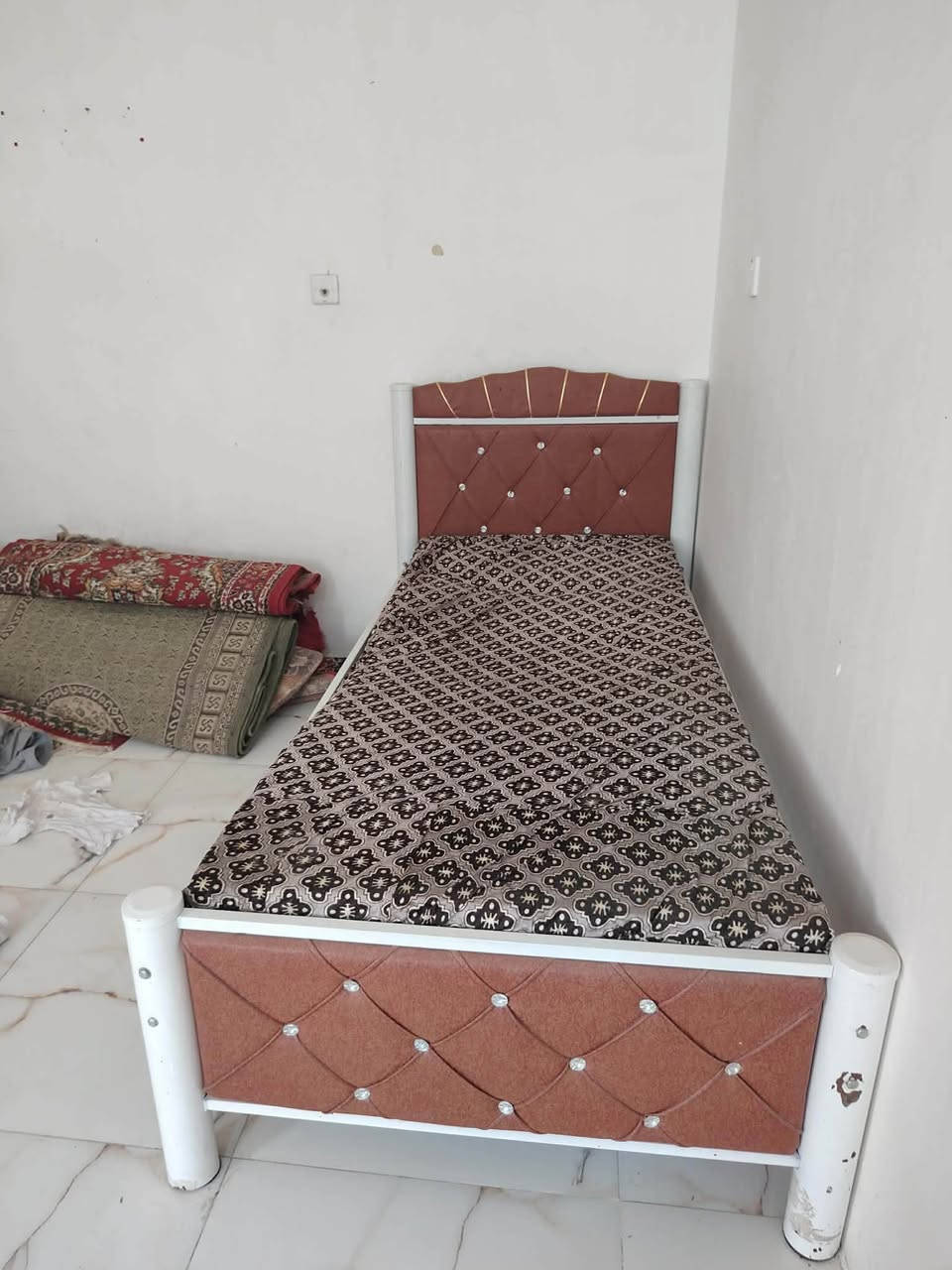 @السلام عليكم أغراض نظيفه للبيع كاونتر جديد مع سنك السعر٣٠٠ والجرابي ٢ نظيفات بلا ضرر الوحده ٢٥ وكنتور ب١٠٠ ميز ابو مرايه ١٠٠ والنافوره ٢٠


**إذا كنت صاحب هذا الإعلان وتريد حذفه لأي سبب، رجاءا أرسل رسالة إلى الدعم الفني**