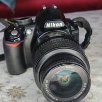 كاميرا نيكون 3100 • بها مجال