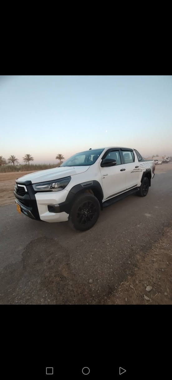 سلام عليكم بيكم البيع فنجر سعودي موديل 2021رقم اربيل سياره مكفوله كفاله عامه *********** ماشيه 90 الف
