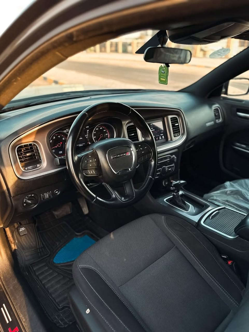 22جديد.  كلش. ماشيه. 40الف.  سياره. بعدها. شركه. وحادثها. قطعه وحده كلش حلوسعرها 220وبيها. مجال. ماكو. هيج. نظافه. وهيج. سعر. مناسب. ***********//***********
