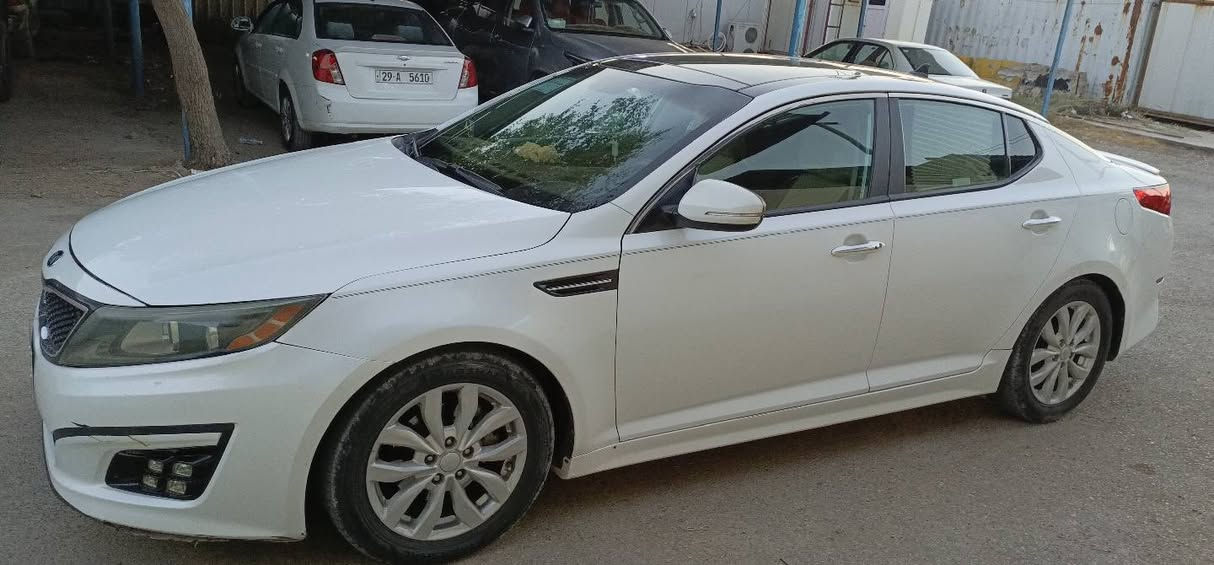 اوبتما ٢٠١٥ امريكي 
سنوية ٢٠٢٧ باسم البائع 
رقم بغداد انكليزي 
كامل مواصفات واحد على واحد 
حادثها جاملغ وبنيد ليبل واحد 
مواصفاتها 
تحكم ستيرن + بانوراما+تبريد قطعتين + رادار+ شاشة اعطال+ نظام ايكو + شاشة مسجل + تدفئة ستيرن+ تدفئة كشنات + مانع انزلاق + تبريد ثلج + مكينة 2400 gdi + منظومة غاز + لايت زنون + دبل جامه +مري شفط+ اشاير بالمري حساسات + كامرة + تدفئة كشنات امامية خلفية  + كامرة داش كام داخلية +مدوشمه كاعية وكشنات جلد + كشن كهربائي 
موجوده بالكوت مركز المدينة 
سعرها 110 تحويل ثاني يوم 
متواجد على الفيس
*********** بي واتساب
