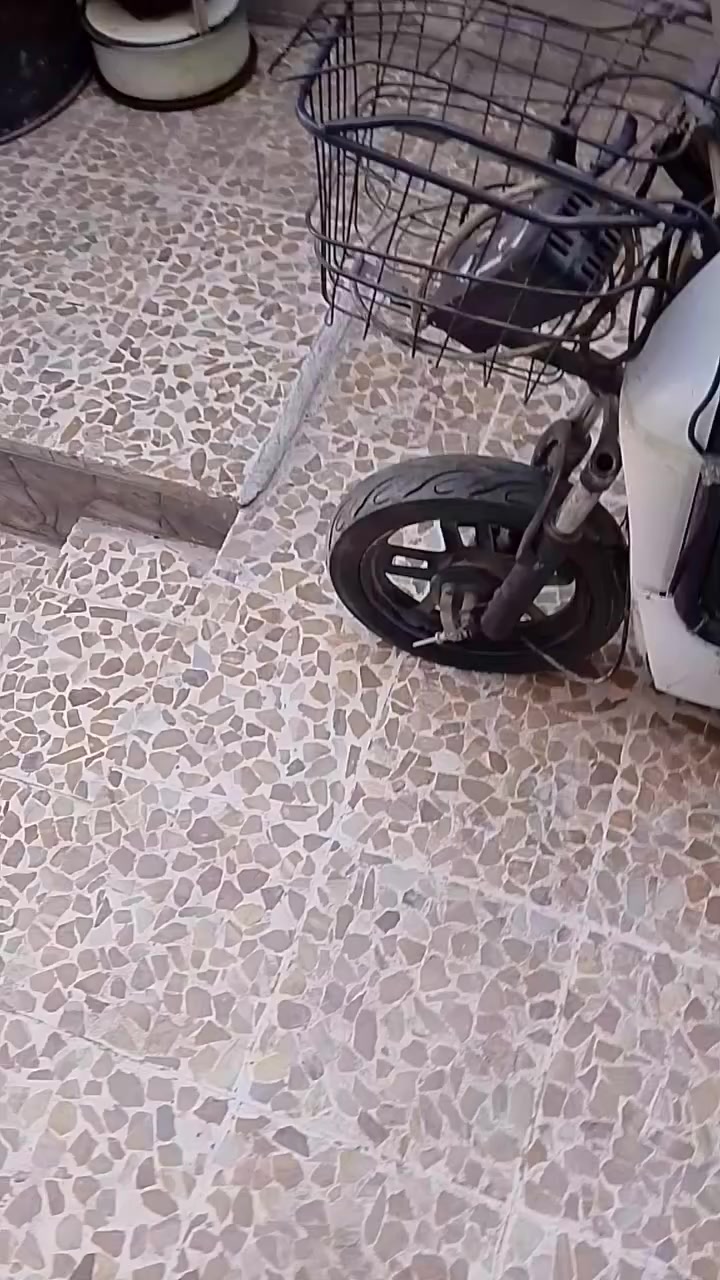 درجاه شحن للبيع بطارية تعبانه رتلهن  تبديل مكان موصل حي صدم قرب جامع النعيمي سعر150 وبي مجال رقم الهاتف ***********
