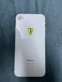 آيفون ٨ • ٦٤ • بطاريه ٧٨