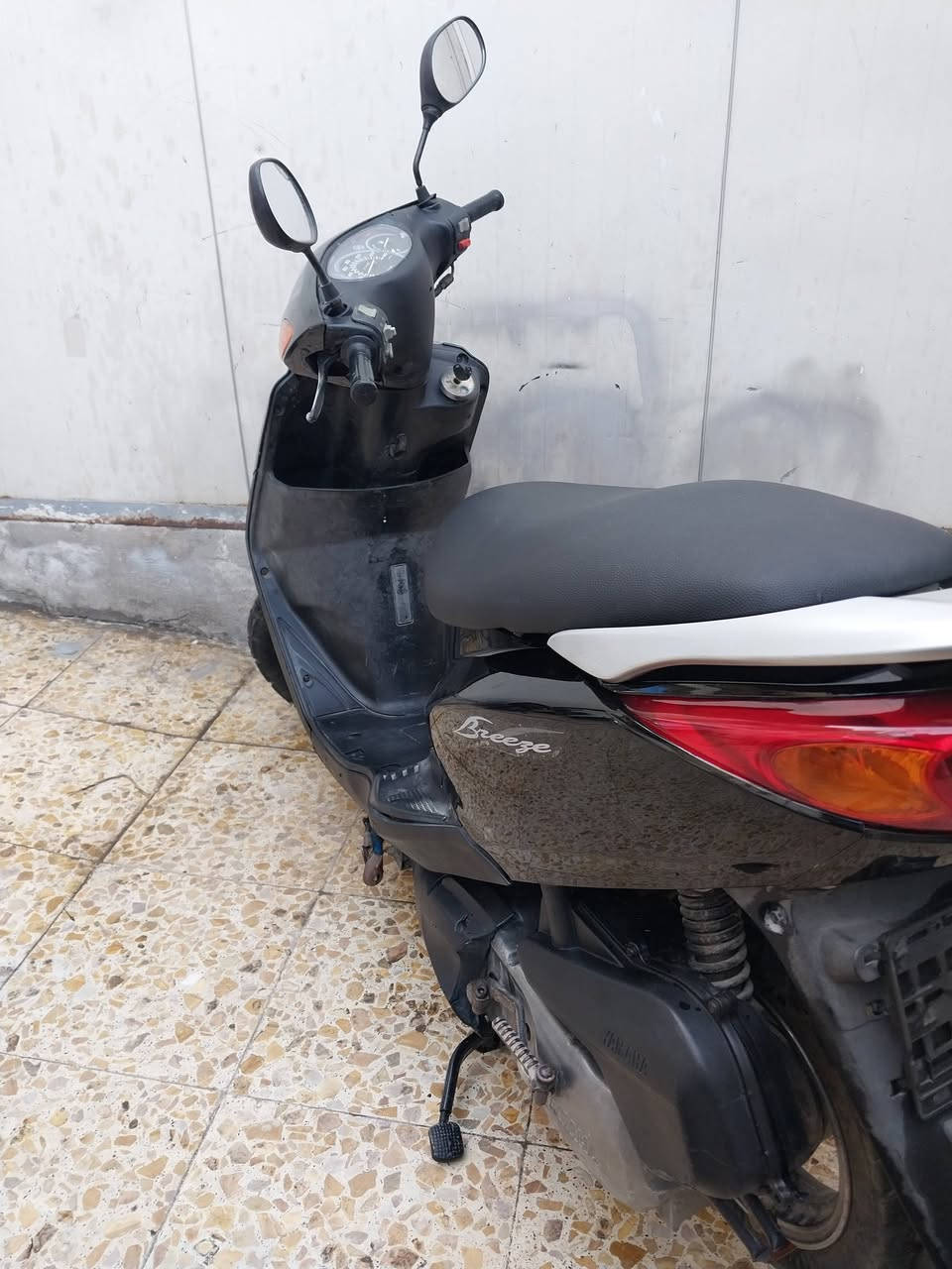 يالله للبيع بريز بلاديه دراجه رمبه أوراق كامله جديده شوفت عينك سعر ٥٥٠ مكان بغداد بلديات مكينه على وضع رمبه كابريتر بلاد أوراق كامله نتصل *********** عل فيس ممتواجد
