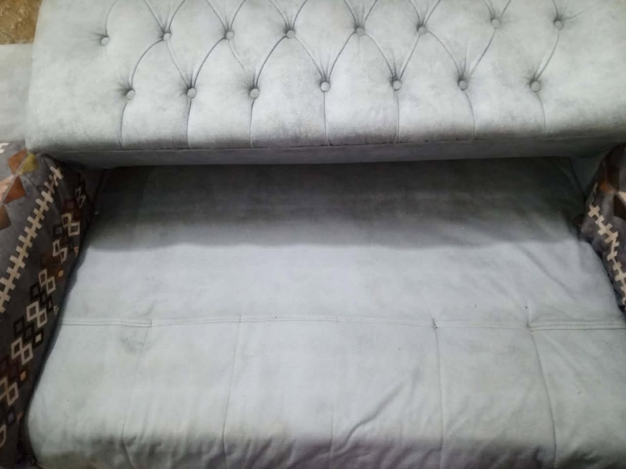 تخم تركي قلاب ٤٠٠ 
١٠ مقاعد مكانه حي العدل وبي مجال نظيف مابي ضرر


**إذا كنت صاحب هذا الإعلان وتريد حذفه لأي سبب، رجاءا أرسل رسالة إلى الدعم الفني**