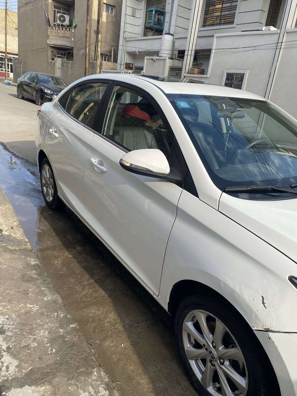 السلام عليكم
شانجان السفن موديل 2025 ضمان 10 سنوات فول مواصفات ماشيه 19 الف كم بيهة بارد بالجاملغ وطخةبالدواسه تحت باب السايق موضح بالصور رقم بغداد 
السعر 95 مكان بغداد البلديات 
***********
