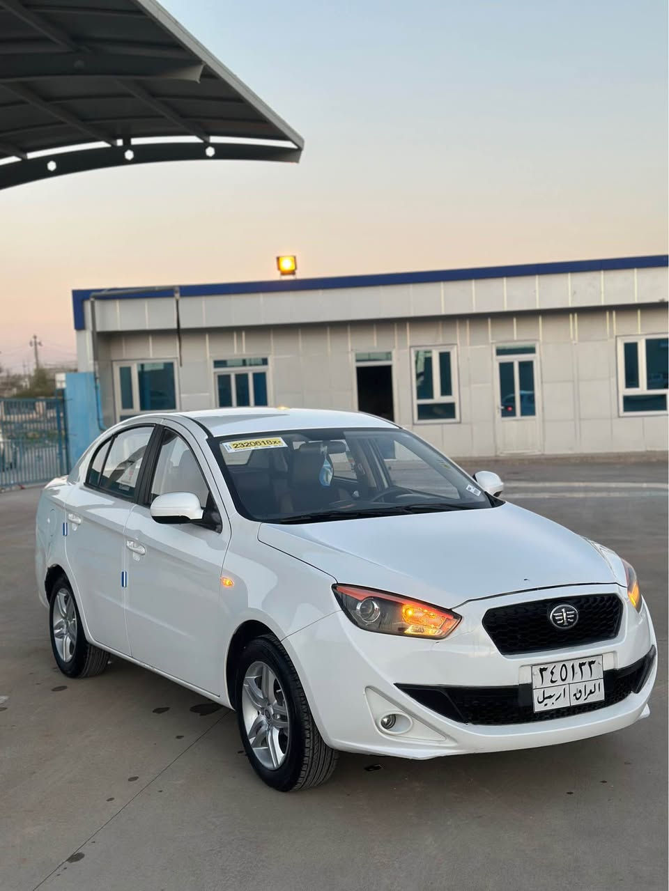 سعری ٥٣ وەرەقە 
ژ.م/ *********** / وەتسئەپی لەسەرە 

FAW 2013 
بێ بۆیاخە سەیارەکە زۆر جوان و خاوێنە 

گێر و مەکینە و تەبریدی بەشەرتە 

سەنەوی ٢٠٢٠ 
٤تایە و ویلی نوێیە 

(سەیارەکەلەسەر دەقی شەریکە ماوە)

سعری ٥٣ وەرەقە 
ژ.م/ *********** /لە هەولێرم أربيل, العراق
