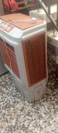 مبرده جديده ما مستعمله للبيع سعر 100 وبيها مجال العنوان بوب الشام رقم ...
