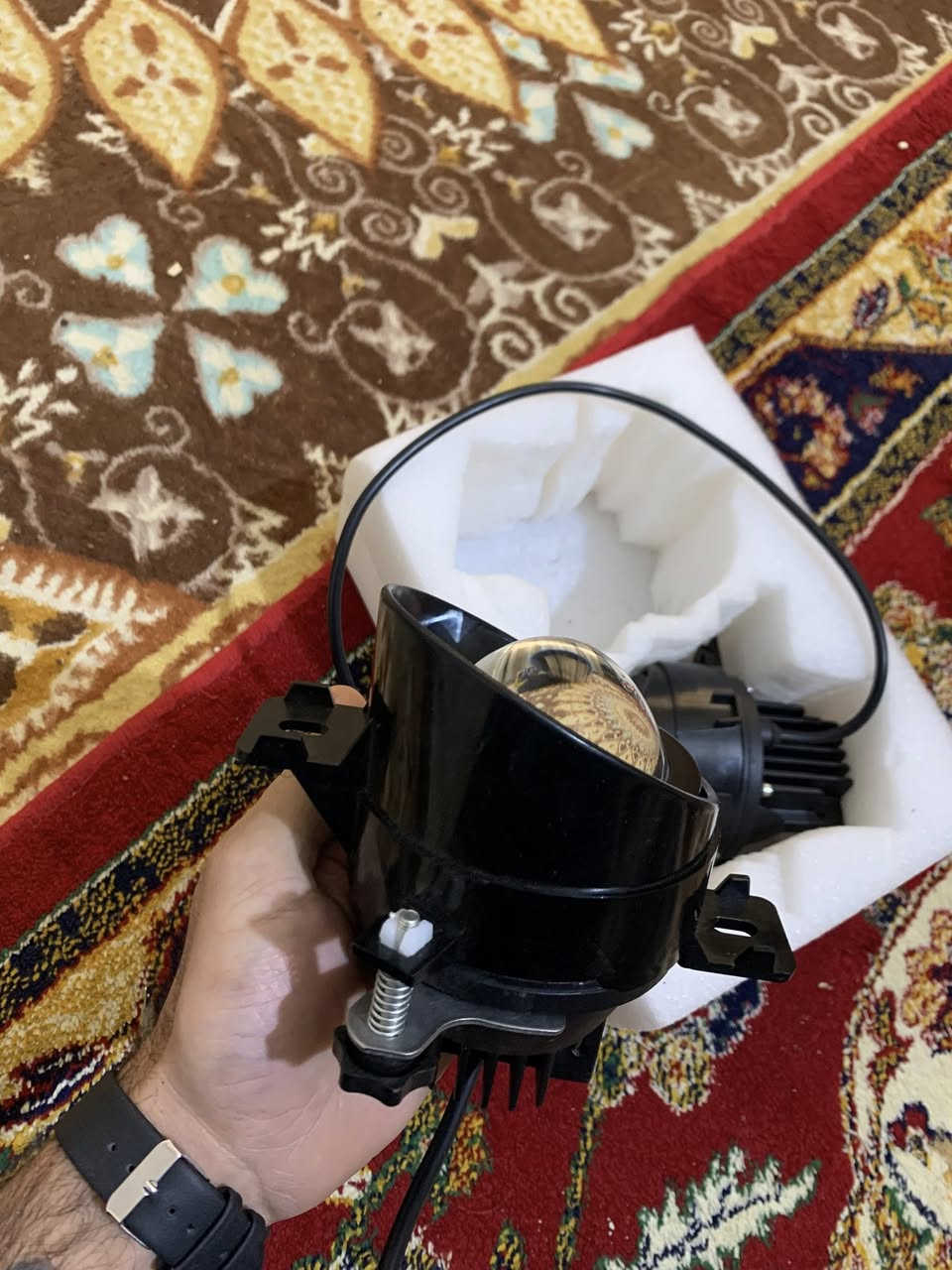 سلام عليكم عندي بلوجكتر ستيراد خاص مال صني عدسه مو كلوب اتحده واحد بلعالم عنده منهن  مابيعهن الي شخص اله جنبازي بشرط مكاني شعلة سعر ٢٥٠ قفل  رقمي ***********
