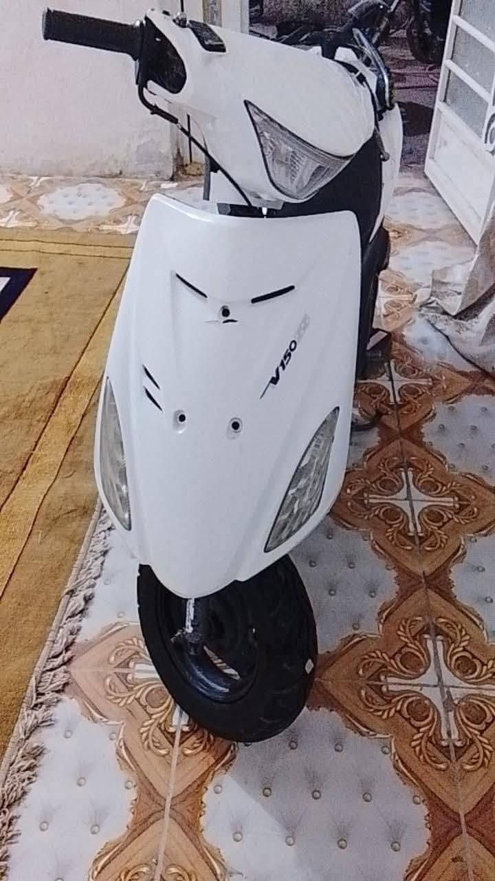 سلام عليكم ادرس حديث صيني كفراتهه بلاديات تخم تايات جدد دراجه نضيفه  نقصهه بس شوته شلعه معدل فول مكينه 150cc مكاني بلكوت سعر 200بيهه مجال بسيط رقمي *********** متواجد خاص
