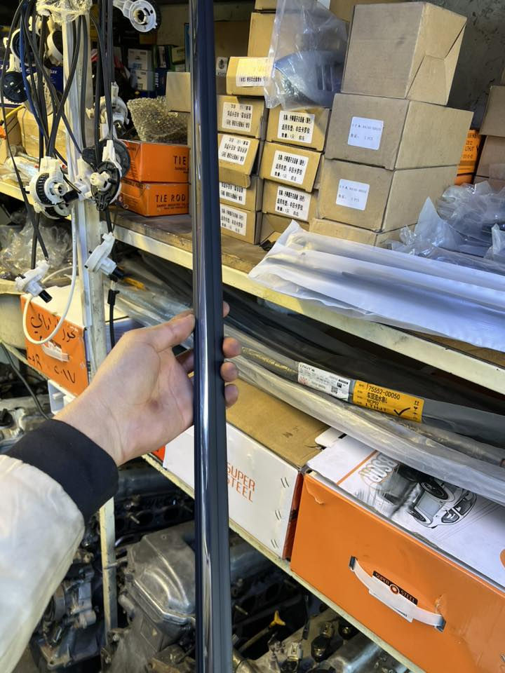 سڵاوی خوای گەورەتان لێبێت خوای گەورە ڕۆژو تاعاتی هەموو لایەک قبوڵ کات
بەرگی بۆنیت کرۆلا ٢٠٠٨-٢٠١٣ ٢٥هەزار
تریشەی جام کرۆلا٢٠٠١-تا ٢٠١٣ ٣٠ هەزار
٢٠٠١٤-تا ٢٠٢٥ ٥٥ هەزار
قاعیدەی بلاجکتۆر کرۆلا  نیکل٢٠٢٠-٢٠٢٥ سعری ٣٥ هازار جوتەکەی
*********** 
سلێمانی منتیقە سناعیە نزیک مەعرەزی تەکسیەکان
