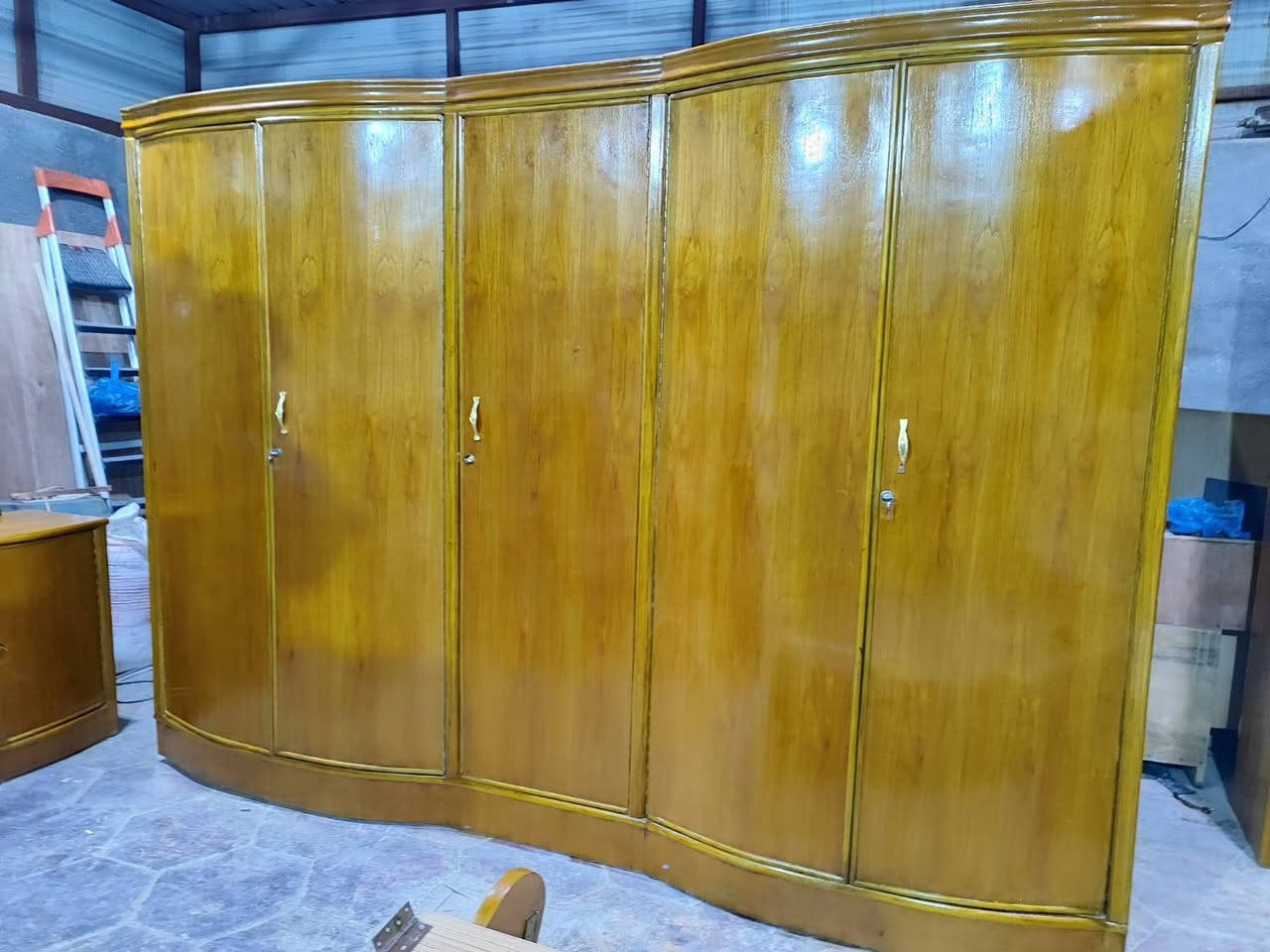 غرفه نضيفه كلش تسكام صاج داخل وخارج اخت الجديده البيع وهذا رقمي *********** السعر 750 متواجد بس علا الفيس راسني واتساب
