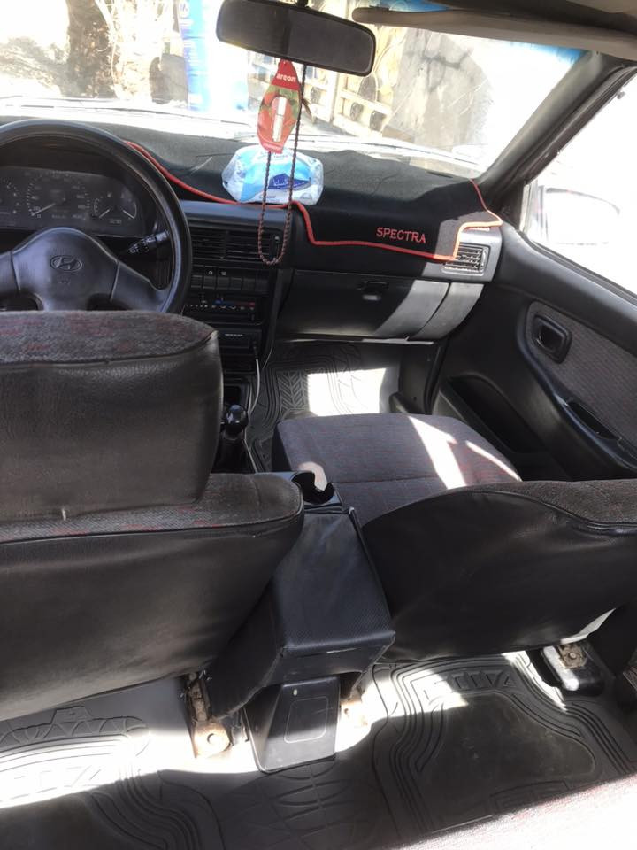 السلام عليكم للبيع سيارة اكسلة موديل 93 تخم تاير محرك جديد شواصي جدد كهربائية كلهة كاملة سنويه 28 مشط  السعر 26 وبيه مجال حك جيتك مكلف بل نشر تحويل ثاني يوم رقم ***********
