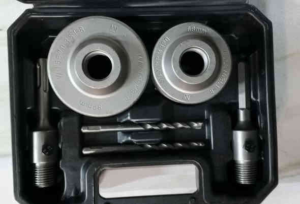 سكيورات بارك سايد حجم 82+68
مع براين عدد 2 وغراضها 
بوكس كامل ماركةباركسايد اصلي ثقيل 
متوفر توصيل كافة المحافظات 
***********
