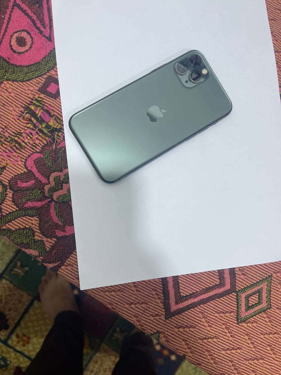 ايفون 11 برو للبيع الشاشه قطعه اصليه من ابل فيس عادي يشكل ذاكرته 64 بطاريه 79 ماعوزه شي شغال السعر 230 وبي مجال مكاني الشطره وهذا رقمي ***********
