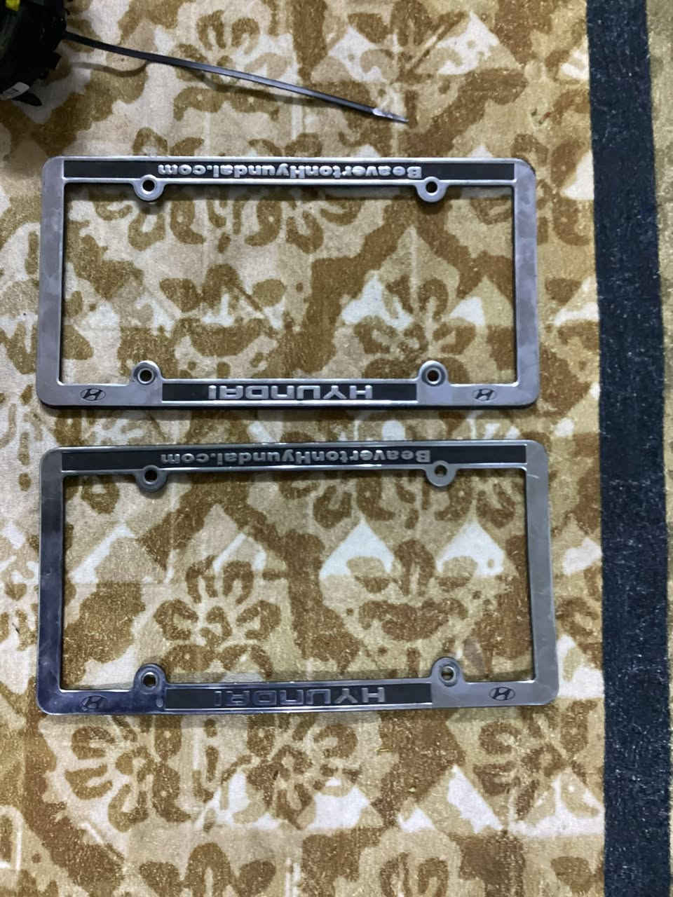 كلهن ب٧٥ هنه والتوصيل 
اغراض كيا صول ٢٠١١ محرك ٢٠٠٠ اشتريتهن طلع العطل مــوو منهن امانة اللّٰـه استعملتهن كلش قليل وكله جديد 
حساس صالصنة الفوك جديد 
شريط ستيرن جديد يرهم لكل سيارات الصول وع الفحص
بلكات استخدام اسبوع
فاكيوم مال مبخره الامامي عــلمـود السيارة لتغص بل تفويلة
ماطور ماسحات
قواعد ارقام جدد
لايت زنون بروجكترات


**إذا كنت صاحب هذا الإعلان وتريد حذفه لأي سبب، رجاءا أرسل رسالة إلى الدعم الفني**