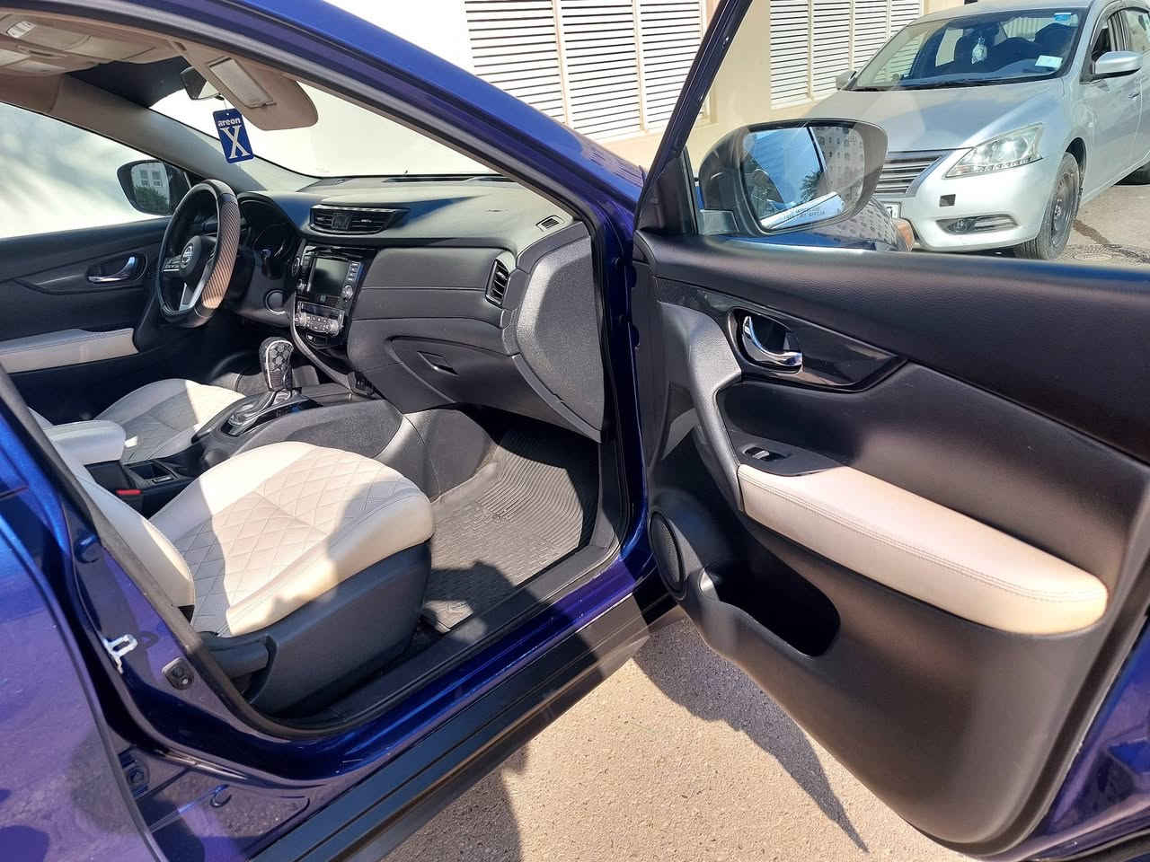 روج18محرك2500باب خلفي كهرباء تشغيل عن بعد بصمه كراسي كهرباء وتدفئه كامره دواره وحساسات بلادتحكم ستيرن كامل اوامر صوتيه اضويه ترحيب بجم لد بلادرادار امامي رادارجانبي مري تدفئه ..كير محرك حداديه كفاله محرك توكف على السكليتر200..حادث امريكي جامرلغ +بنيد ..حادث بغداد جامرلغ ايسر كل الحوادث بدون دواخل لغد بلاد شواصي بلاد...ماشيه49000الف ميل...السعر14500..تواصل ***********يوجد وات ساب..بغداد
