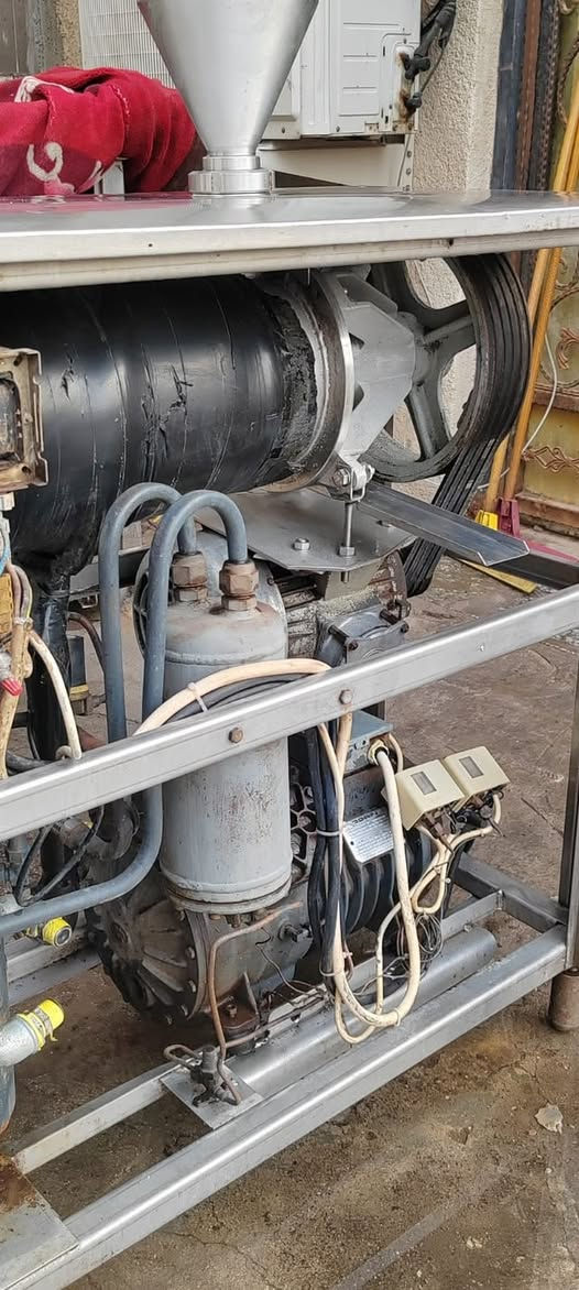مكينة ds
8kg

مارك إيطالي 

***********

السعر اتصل
عنوان البصرة
