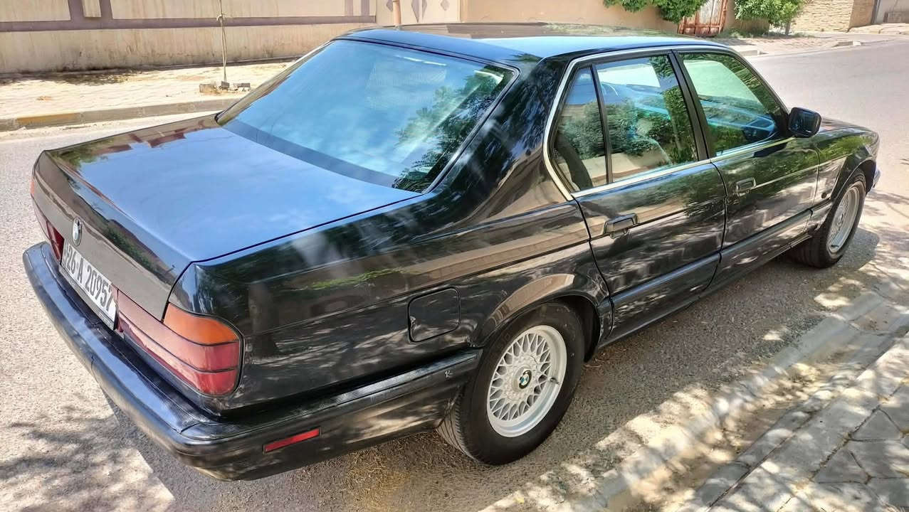 مكلف بالنشر BMW موديل 91 حجم 735 للبيع سيارة بأسمي رقم صلاح الدين ألماني سنوية جديد تحويل بالشرط دفتر بنزين گير ومحرك بالشرط تبريد ثلج سيارة بدون ضرر وبدون نواقص مصبوغ عام للجمالية سعرها 75

‏‭0770 233 5952
