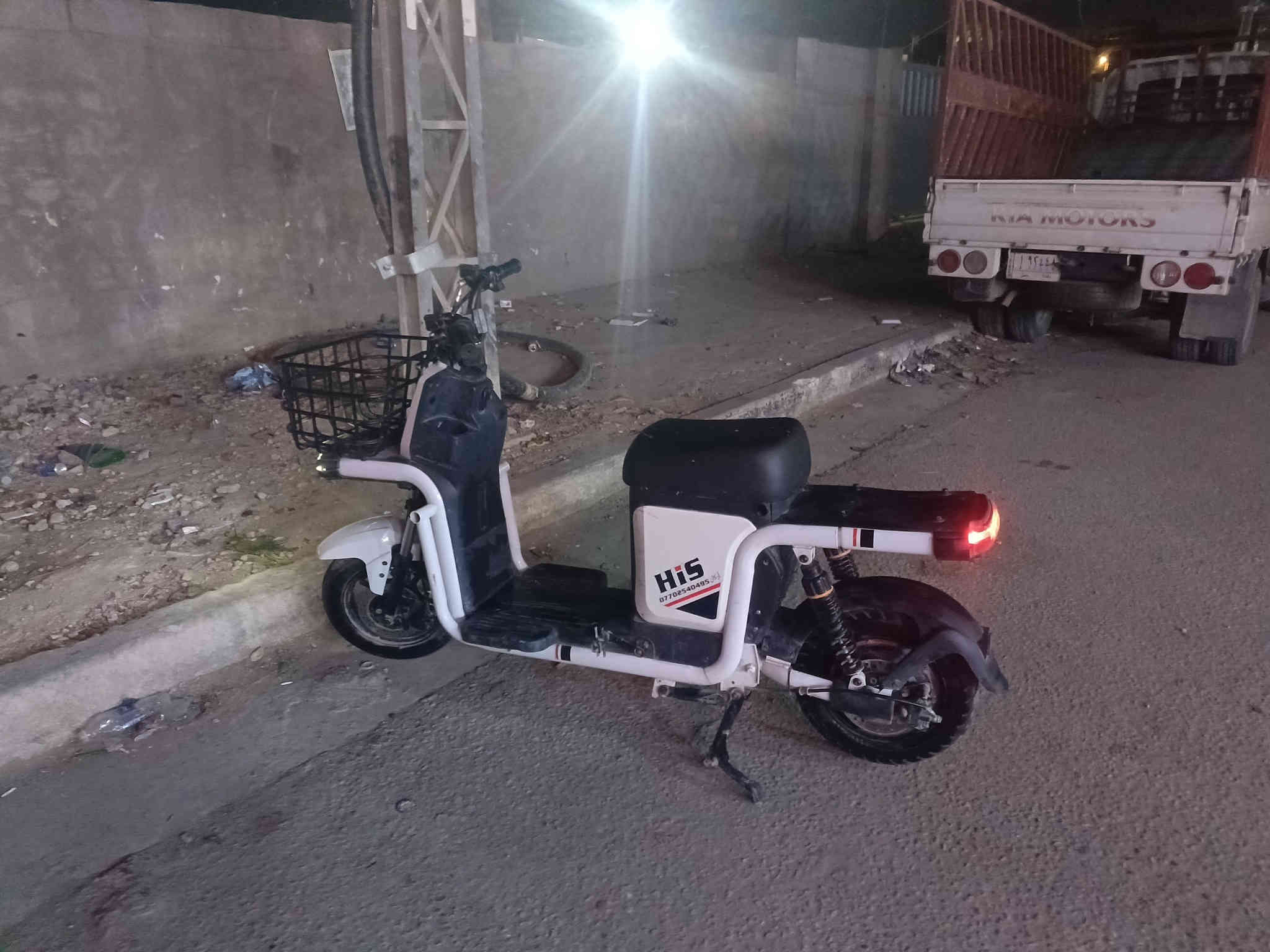 للبيع دراجه شحن 6 بطاريات دبل فؤل نظيف شرط الفحص نظيفه 350 كربلاء حي البلديه ***********
