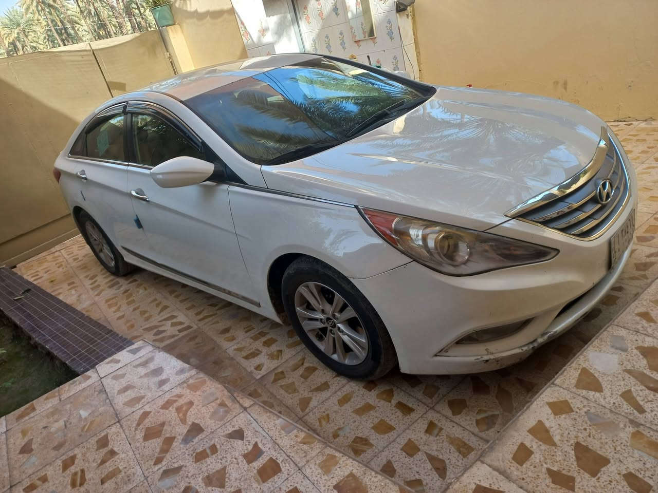 سوناتا موديل ٢٠١١ رقم ديالى مكفوله بدون صبغ بلاد ليبل واحد صور الحادث بالمنشور فقط دعاميه خلفيه كير محرك تبريدصدر تخم تاير جديد كله تمام   ٠***********مكاني بعقوبه
