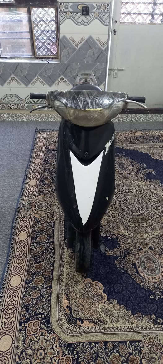 عصفوريه ٦٠ دراجه شغاله خير من الله سعر ١٧٥ بغداد الشعله ***********
