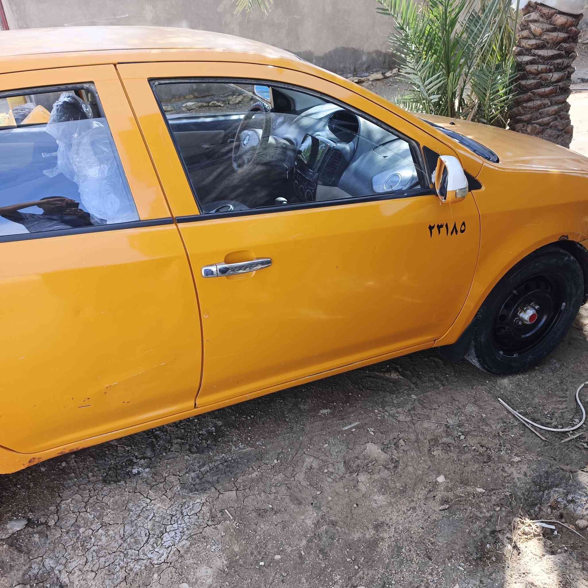 سلام عليكم للبيع جيلي ام كي2011رقم بغداد محور كورلا كير وتو صار شهر من شاديته ظفيره وعقل وبخاخات وباتري سياره جاهزه من كلشي مابيه قطرت خياس عدا لي بلگاملق الخلفي لي موضح بل صوره العنوان السماوه رميثه سعر32وبيه مجال بسيط مراوس ترهم ***********2واتساب
