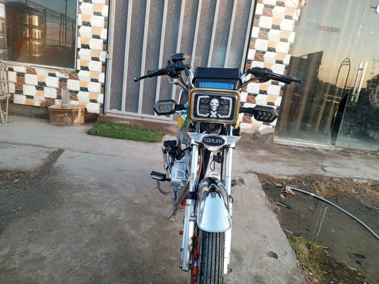 دراجه تايكر موديل 24طالعه بل25 أوراق مكفوله دراجه سعره 650 وبيه مجال مكانه بابل شوملي ***********
